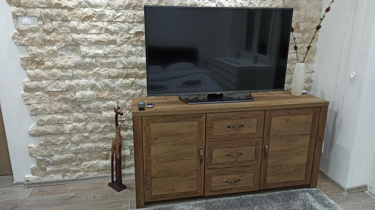 Studio Trg Ужице Экстерьер фото